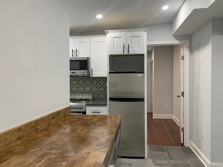 612 N 23rd St #3 — Photo 9