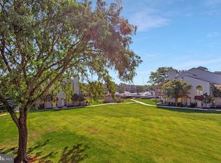 7002 Channel Village Ct APT 101, Annapolis, MD 21403