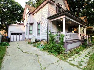 415 7th Ave S, Fargo, ND 58103