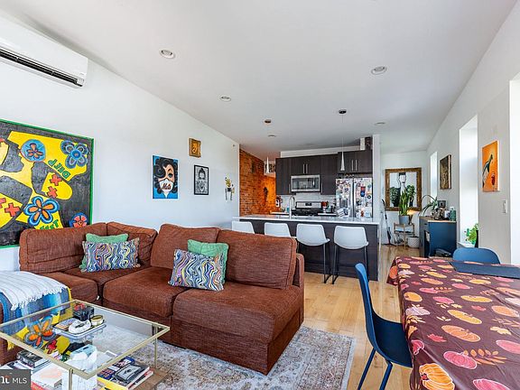 4th image of 1218 N 30th St Floor 3