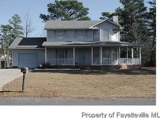 6870 Baystone Rd, Fayetteville, NC 28314