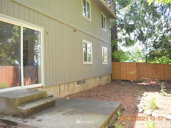 5th image of 1122 Ellinor Avenue