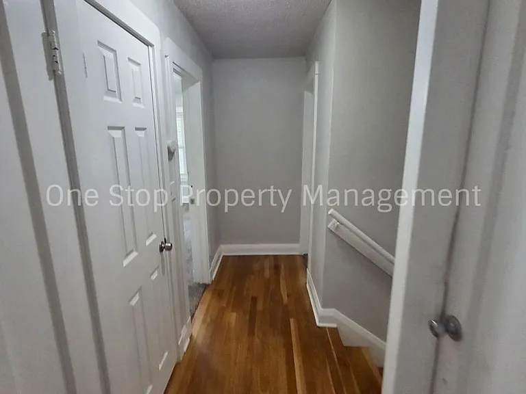 7111 Brooklyn Ave — Photo 13