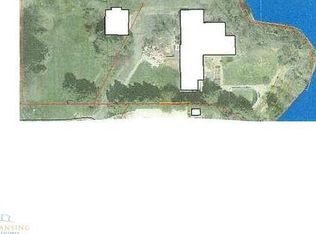 4400 Bittersweet Ln, Lansing, MI 48917