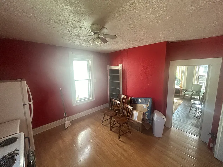 301 Duquesne Ave #2 — Photo 4