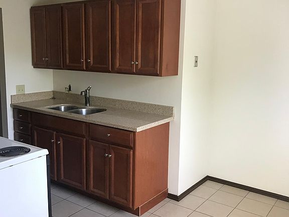 3rd image of 1310 Park St APT 305
