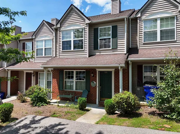 130 Blue Leaf Dr, Christiansburg, VA 24073