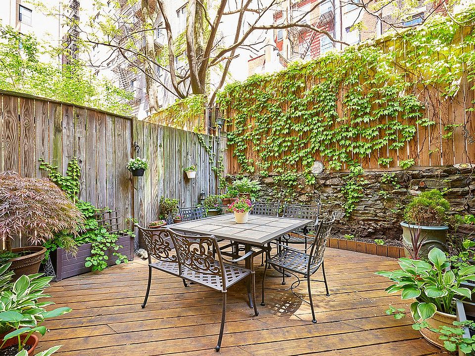 1st image of 261 W 71st St APT 2