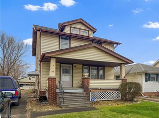13705 Courtland Ave, Cleveland, OH