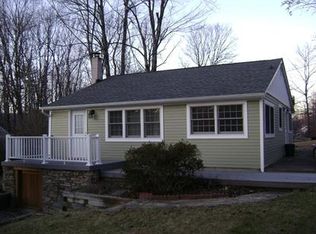 21 Phillips Rd, Hewitt, NJ 07421