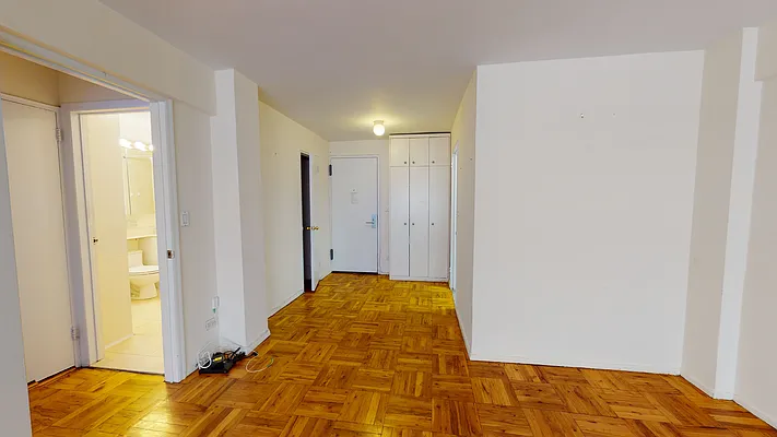 Rented by Compass | media 3