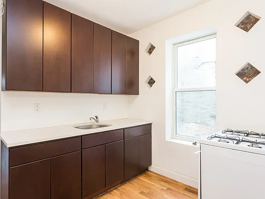 Rented by MNS | media 14