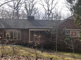 11 Lenape Ln, Berkeley Heights, NJ 07922