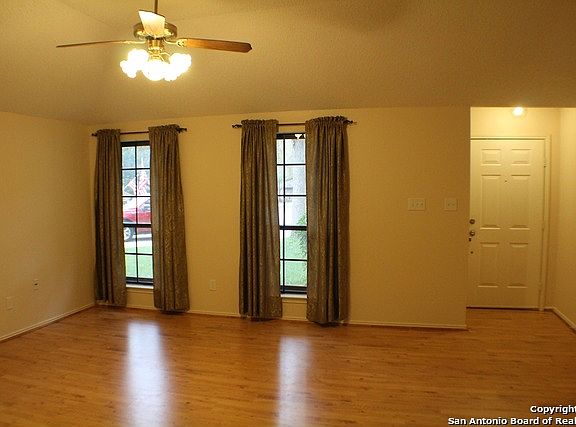 4th image of 3904 Broughton