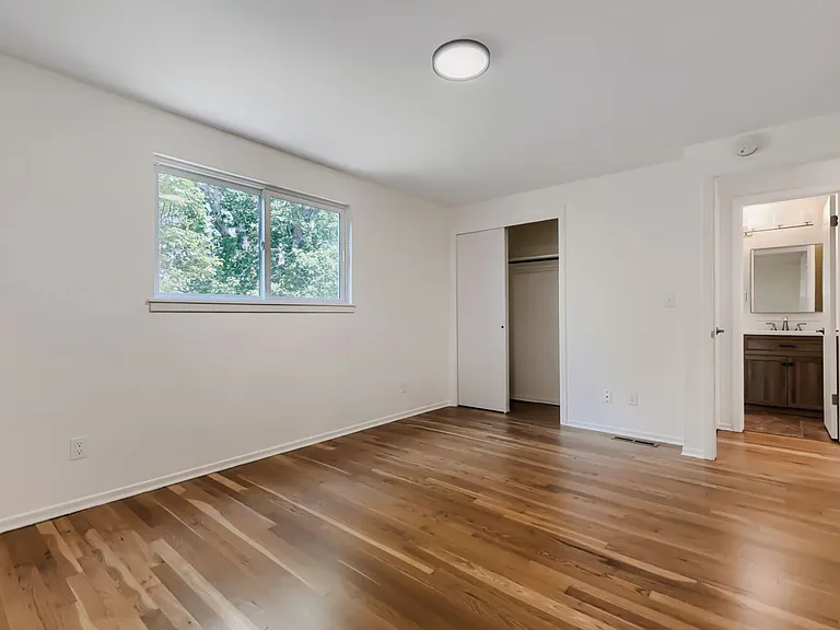 1290 Judson Dr — Photo 17