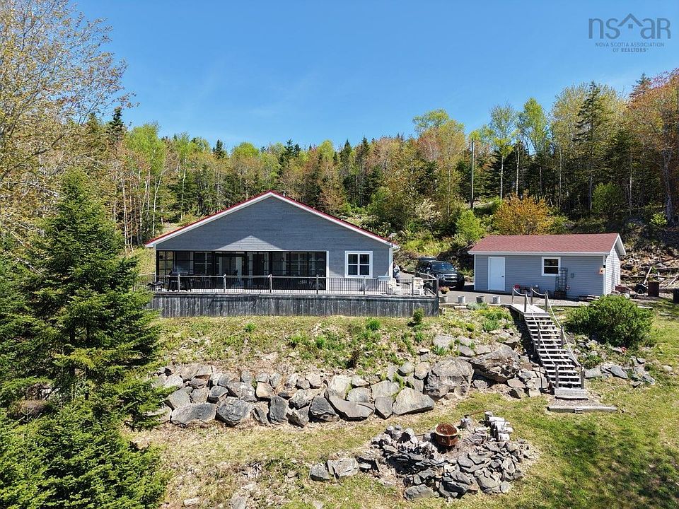 1st image of 33 Dorothy Robinson Dr