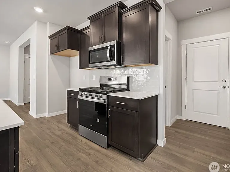 6060 Ladd Ct SW — Photo 17