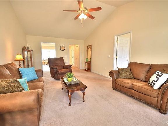 4th image of 4968 Montserrat Drive