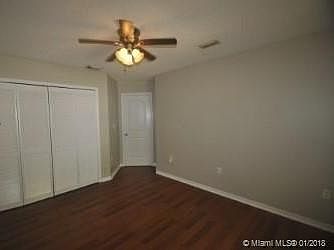 3rd image of 450 SW 176th Ave