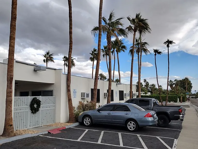 588 E. Mel Avenue - Hermosa Palms — Photo 52