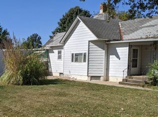 252 5th St, Hampton, NE 68843