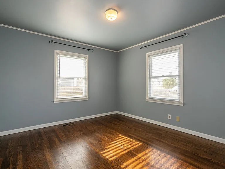 528 S Quebec Ave — Photo 10