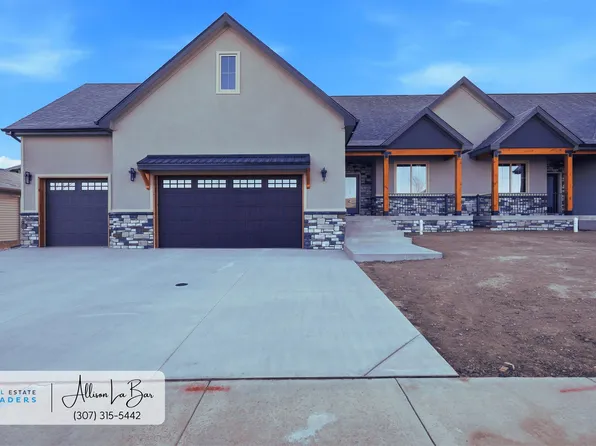 1651 Pinyon Pkwy, Casper, WY 82609