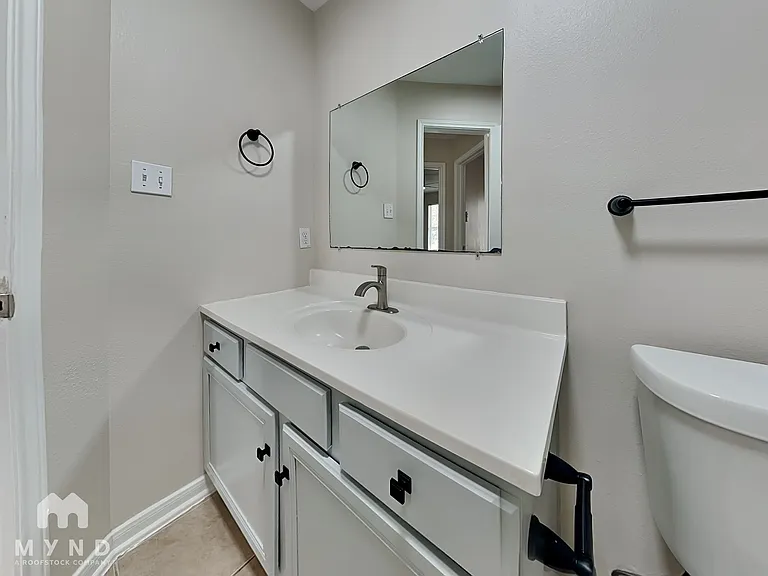 6128 Sidney St #A — Photo 14