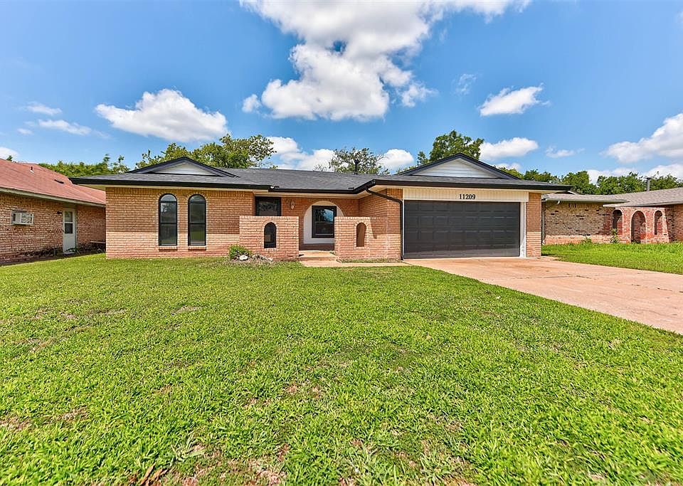 1st image of 11209 Bel Air Pl