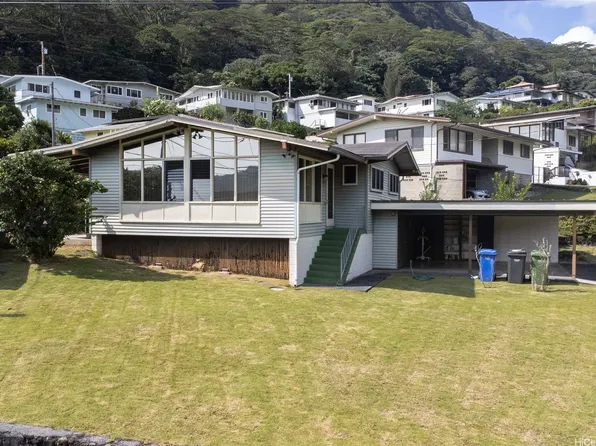 3704 Kumukoa Pl, Honolulu, HI 96822