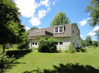 985 Egyptian Hills Dr, Creal Springs, IL 62922