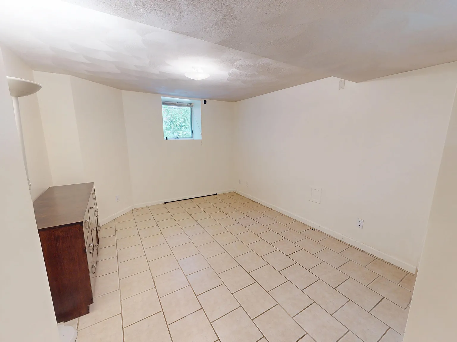 2 bed, 1.0 bath, $2,600 — Photo 4