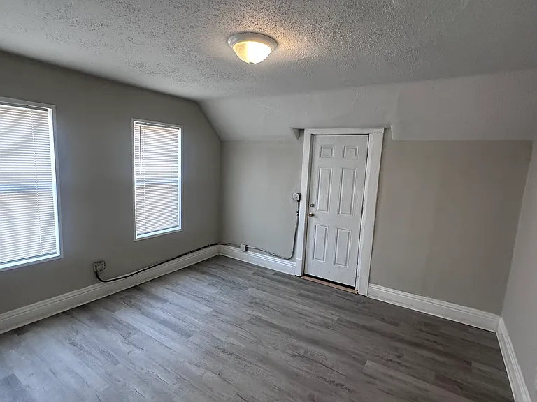 1719 Sturdevant St #2 — Photo 5