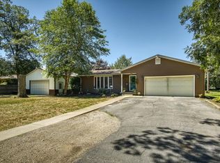 9216 N 327 W, Lake Village, IN 46349