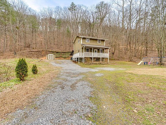 4th image of 2403 Chamberlain Rd