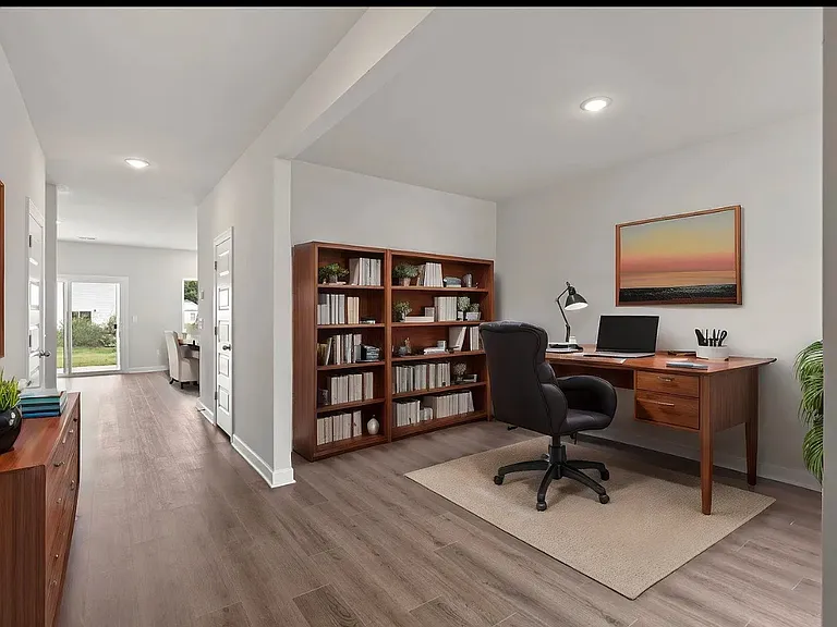 652 Orsman Trl — Photo 5