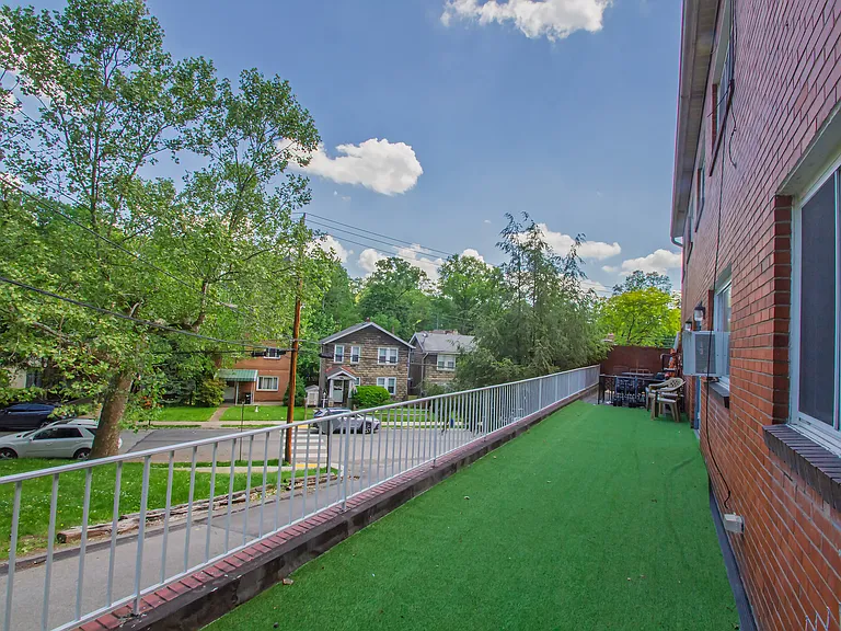 600 Allenby Ave #1 — Photo 12
