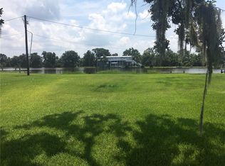 110 Oak Cir, Port Sulphur, LA 70083