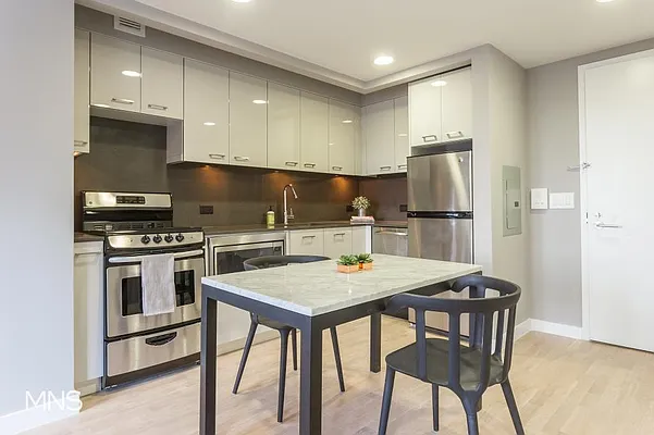 Rented by MNS Marketing | media 26