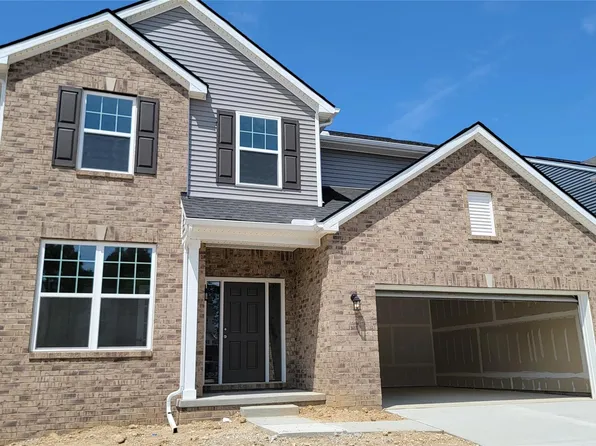 20955 Losino Dr, South Lyon, MI 48178