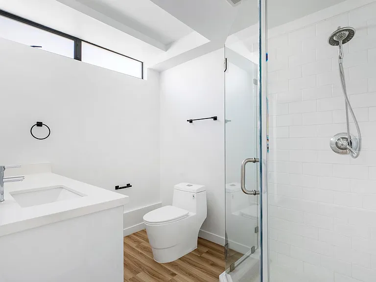 10839 Kling St #1 — Photo 28