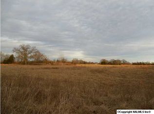 1089 N Johnson Chapel Rd, Hartselle, AL 35640