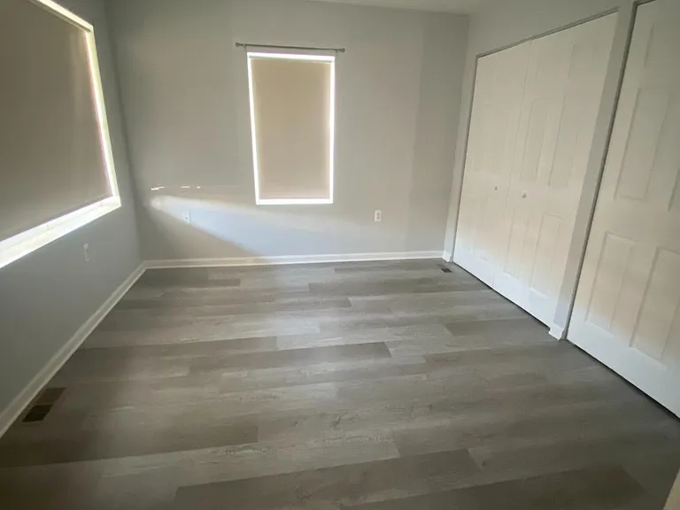 619 Franklin Ave — Photo 10