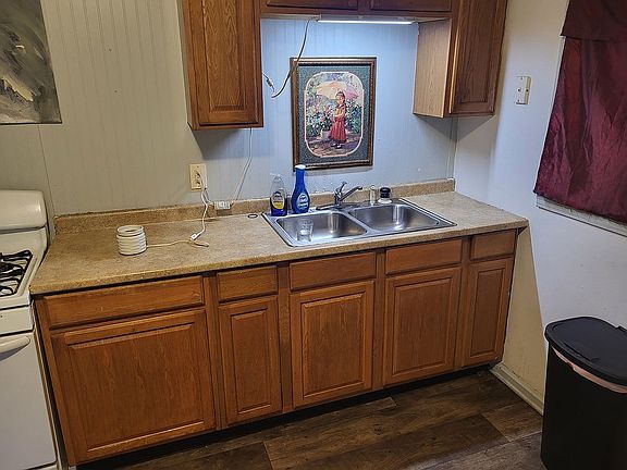 Kitchen and Cabinets