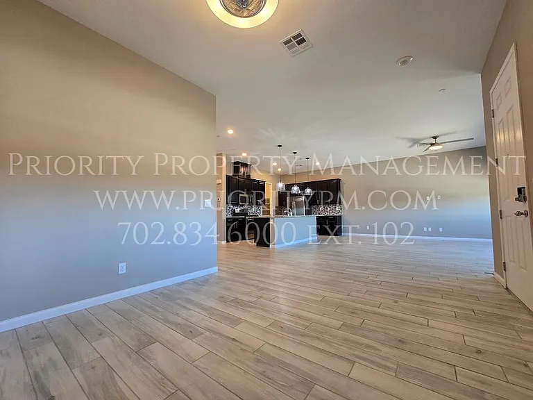 738 Purple Knoll Walk — Photo 10