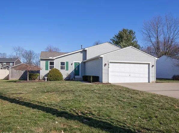 1614 Abbe Rd S, Elyria, OH 44035