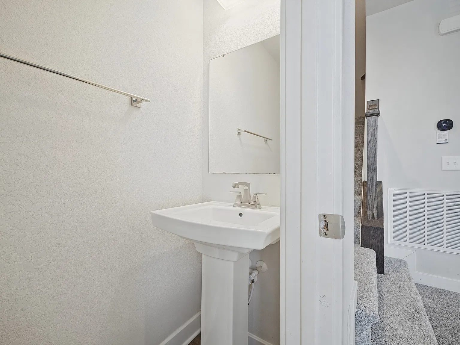 1209 Worden Way - 1 — Photo 4