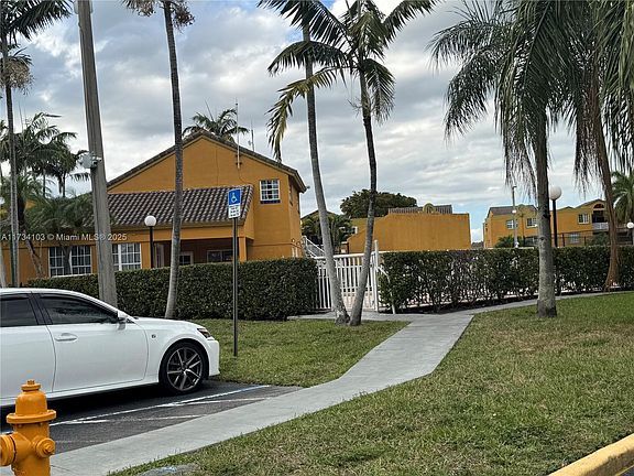 3rd image of 9715 Fontainebleau Blvd #E309