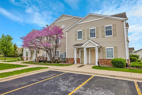 222 Bertram Dr #I Photo 1