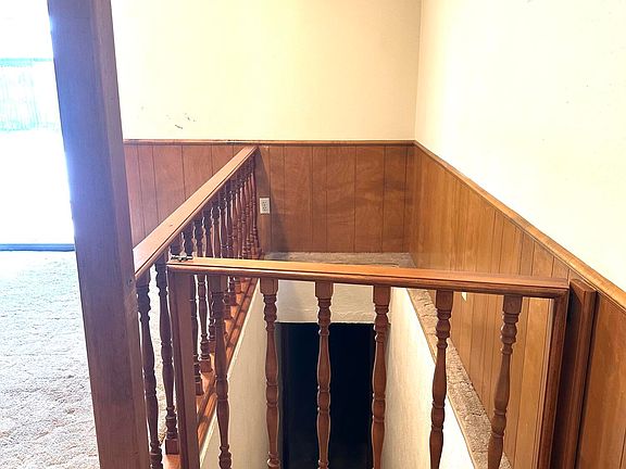 5th image of 1812 Floydada St
